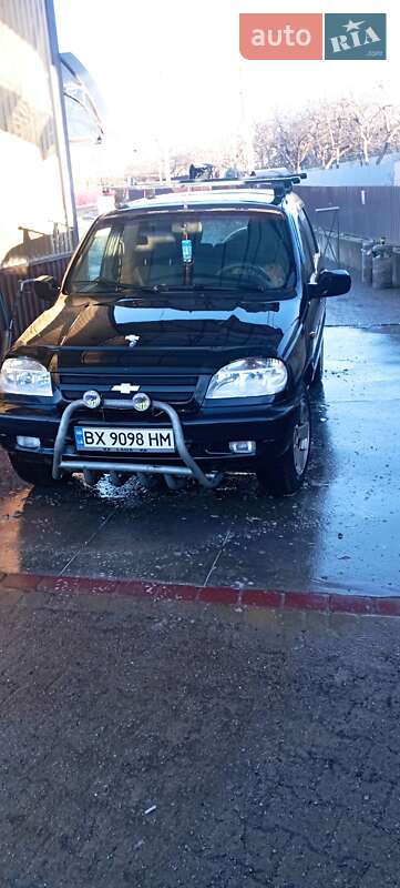 Внедорожник / Кроссовер Chevrolet Niva 2007 в Ярмолинцах