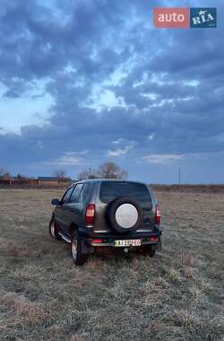 Позашляховик / Кросовер Chevrolet Niva 2005 в Переяславі