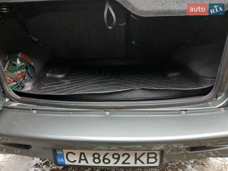 Позашляховик / Кросовер Chevrolet Niva 2004 в Черкасах