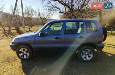 Внедорожник / Кроссовер Chevrolet Niva 2008 в Ровно