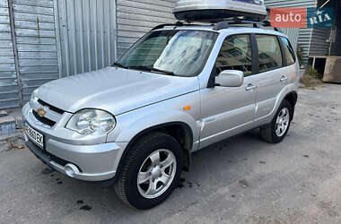 Внедорожник / Кроссовер Chevrolet Niva 2011 в Днепре