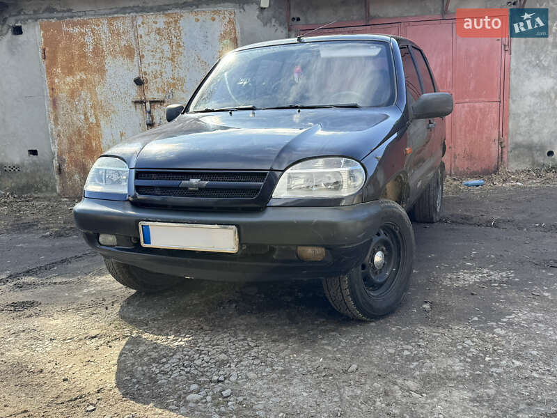 Внедорожник / Кроссовер Chevrolet Niva 2005 в Золочеве фото 17 Внедорожник / Кроссовер Chevrolet Niva 2005 в Золочеве