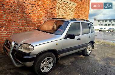 Позашляховик / Кросовер Chevrolet Niva 2005 в Сумах