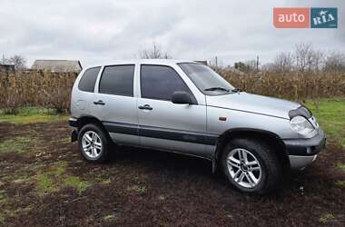 Позашляховик / Кросовер Chevrolet Niva 2006 в Гельмязові
