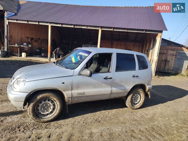 Внедорожник / Кроссовер Chevrolet Niva 2006 в Виннице фото 3 Внедорожник / Кроссовер Chevrolet Niva 2006 в Виннице