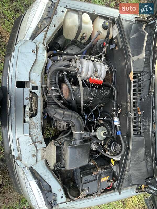 Внедорожник / Кроссовер Chevrolet Niva 2006 в Николаеве