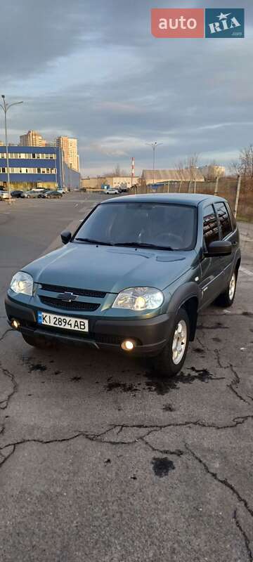 Chevrolet Niva 2015