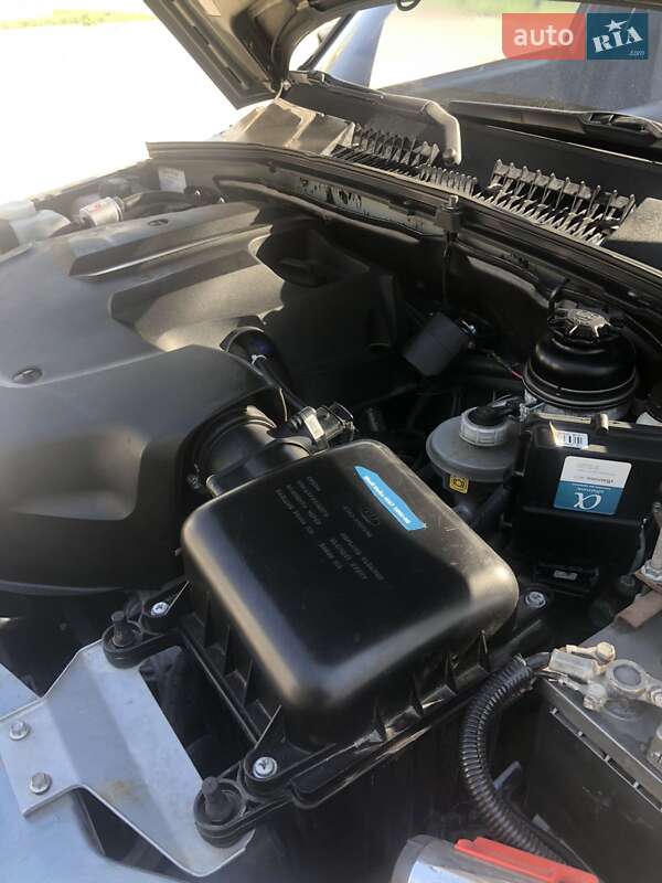 Внедорожник / Кроссовер Chevrolet Niva 2011 в Голованевске