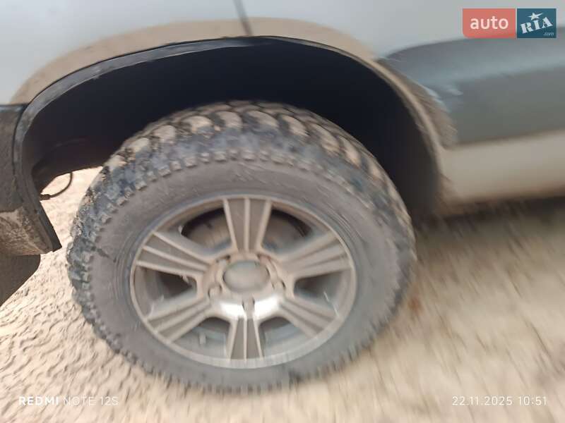 Внедорожник / Кроссовер Chevrolet Niva 2008 в Десне фото 18 Внедорожник / Кроссовер Chevrolet Niva 2008 в Десне