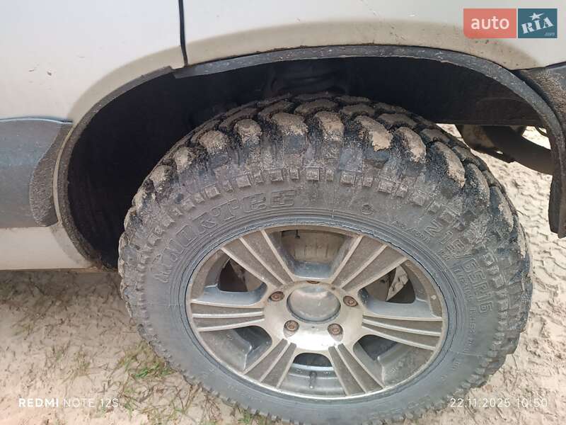 Внедорожник / Кроссовер Chevrolet Niva 2008 в Десне фото 23 Внедорожник / Кроссовер Chevrolet Niva 2008 в Десне
