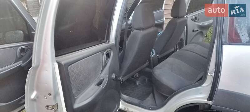 Внедорожник / Кроссовер Chevrolet Niva 2011 в Чернигове фото 13 Внедорожник / Кроссовер Chevrolet Niva 2011 в Чернигове