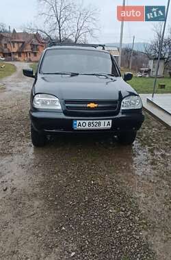 Позашляховик / Кросовер Chevrolet Niva 2006 в Тячеві