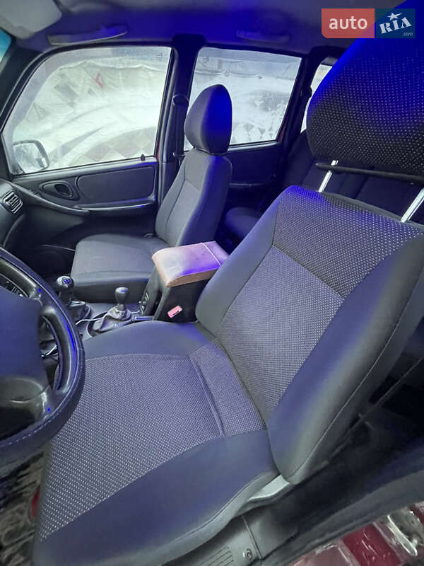 Внедорожник / Кроссовер Chevrolet Niva 2007 в Киеве фото 17 Внедорожник / Кроссовер Chevrolet Niva 2007 в Киеве