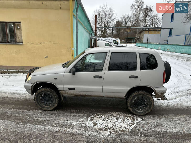 Позашляховик / Кросовер Chevrolet Niva 2007 в Рівному