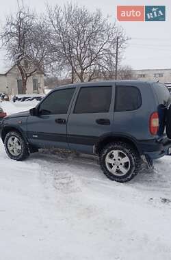 Внедорожник / Кроссовер Chevrolet Niva 2008 в Гайсине