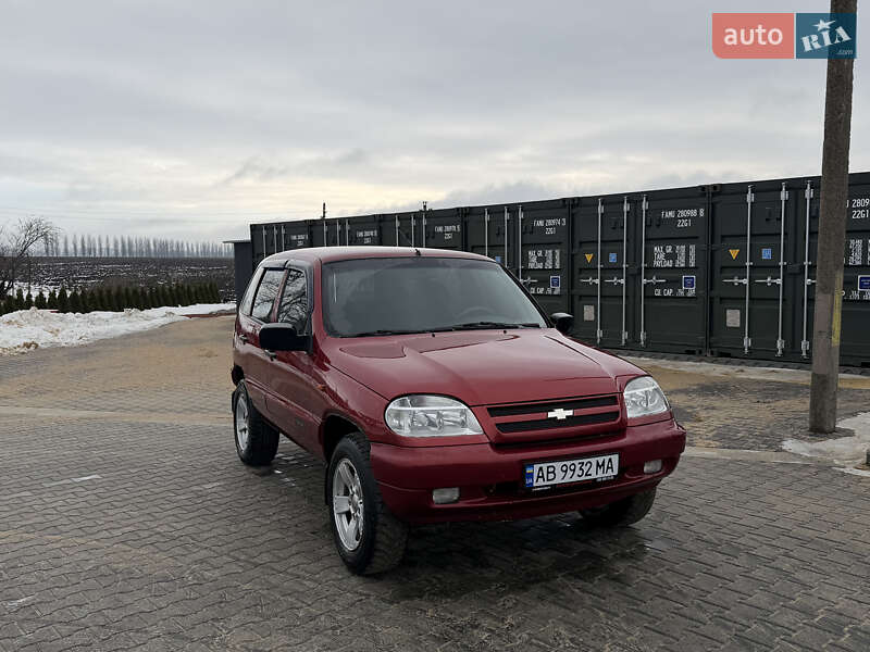 Внедорожник / Кроссовер Chevrolet Niva 2007 в Голованевске