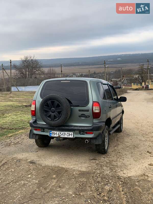 Внедорожник / Кроссовер Chevrolet Niva 2007 в Березовке