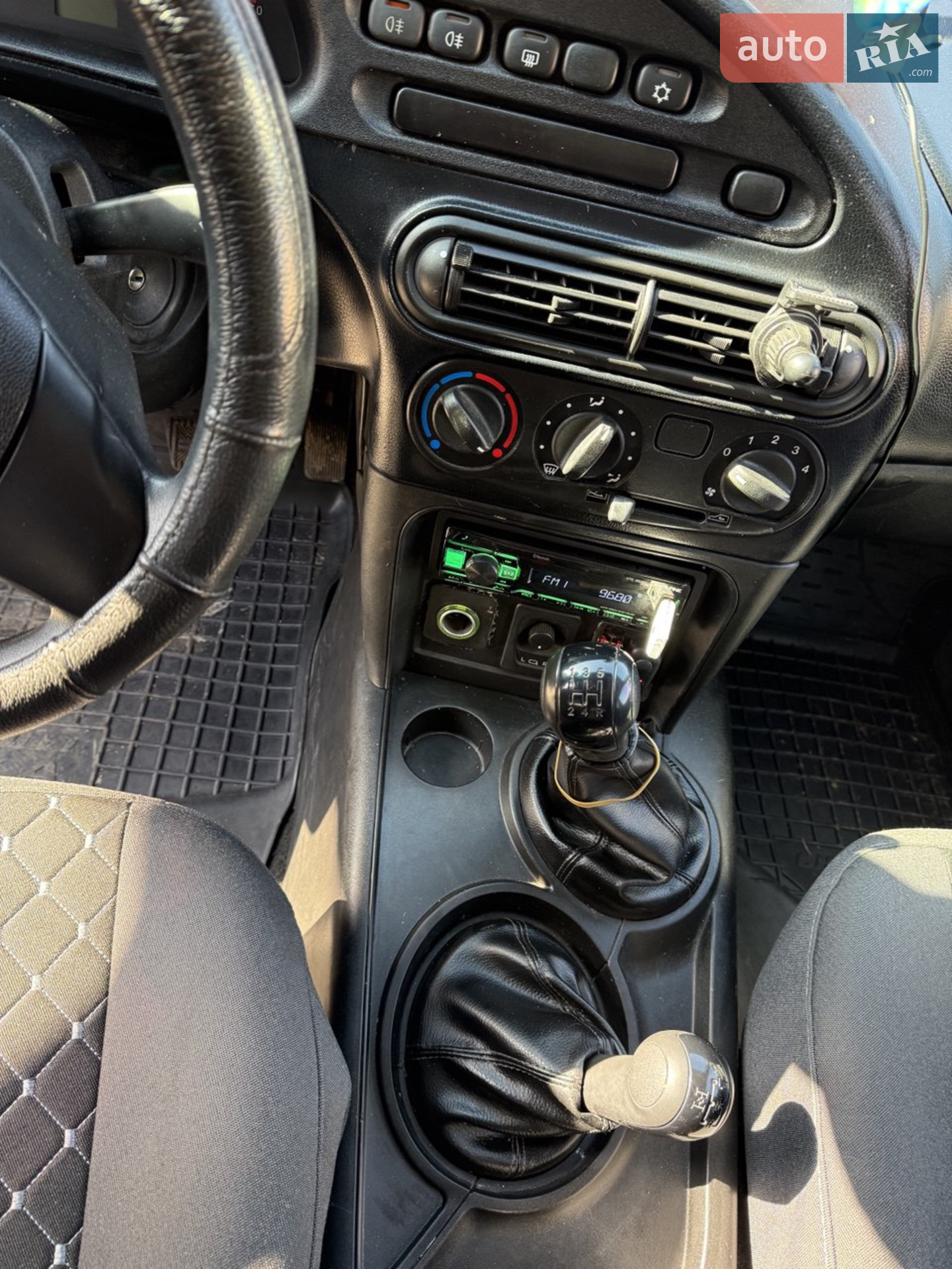 2015 Chevrolet Niva - мініатюра 13