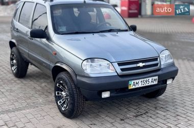 Внедорожник / Кроссовер Chevrolet Niva 2007 в Житомире