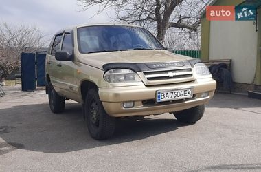 Внедорожник / Кроссовер Chevrolet Niva 2004 в Кропивницком