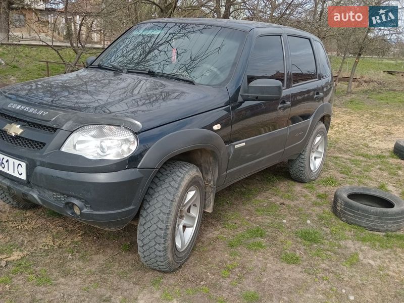 Chevrolet Niva 2014