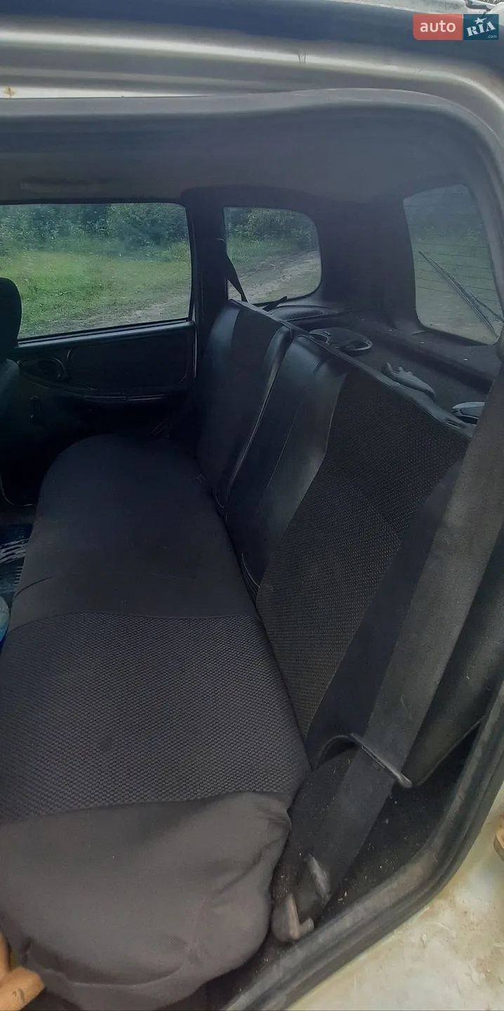 2010 Chevrolet Niva - мініатюра 5