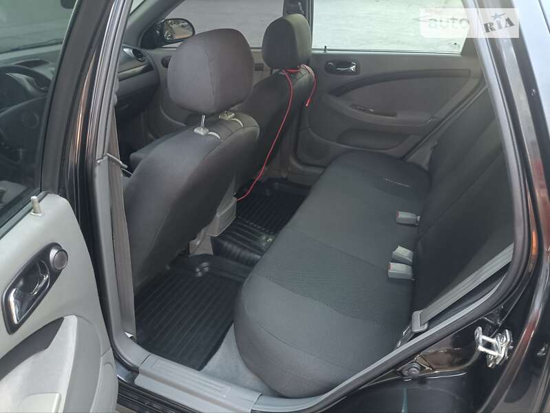 Универсал Chevrolet Nubira 2008 в Днепре