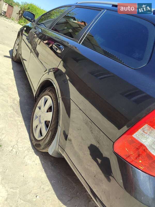 Универсал Chevrolet Nubira 2008 в Краснограде