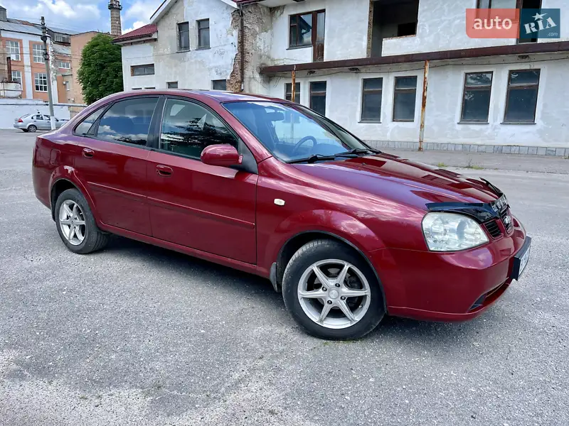Седан Chevrolet Nubira 2004 в 