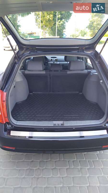 Универсал Chevrolet Nubira 2010 в Тульчине