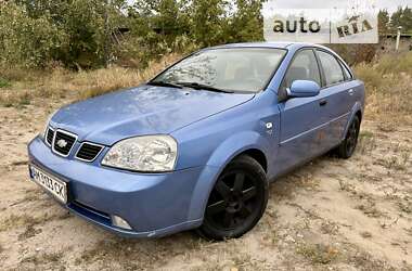 Седан Chevrolet Nubira 2004 в Києві