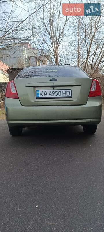 Седан Chevrolet Nubira 2004 в Василькові