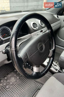 Универсал Chevrolet Nubira 2007 в 