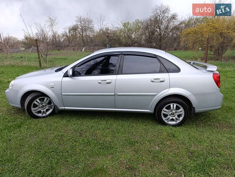 Седан Chevrolet Nubira 2006 в Кривом Роге