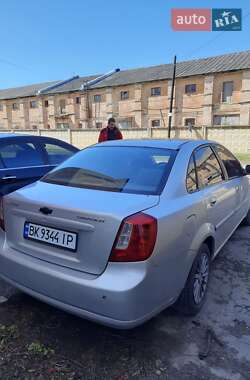 Седан Chevrolet Nubira 2004 в 