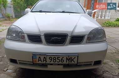 Седан Chevrolet Nubira 2004 в Киеве