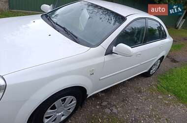 Седан Chevrolet Nubira 2004 в 