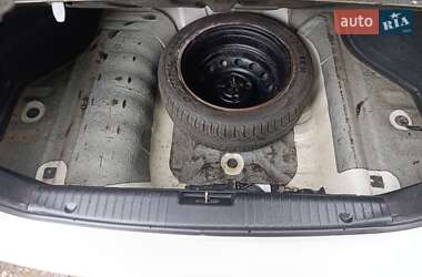 Седан Chevrolet Nubira 2004 в 