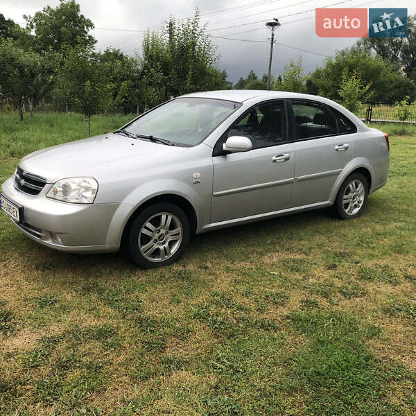 Седан Chevrolet Nubira 2005 в Жидачове