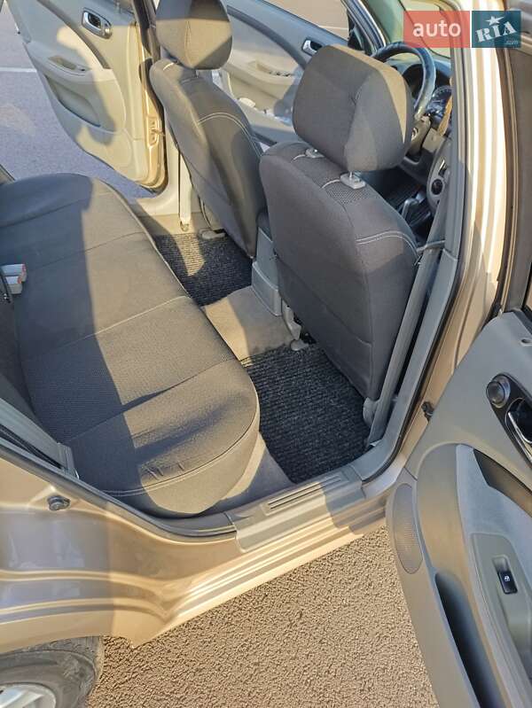 Универсал Chevrolet Nubira 2008 в Ровно