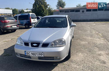 Седан Chevrolet Nubira 2004 в Львове