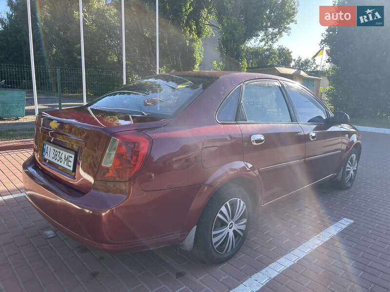 Седан Chevrolet Nubira 2004 в Прилуках