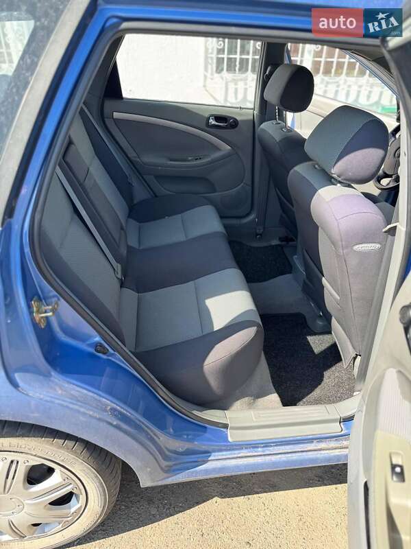 Универсал Chevrolet Nubira 2006 в Крыжополе