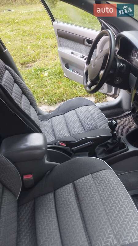 Седан Chevrolet Nubira 2004 в Харькове фото 6 Седан Chevrolet Nubira 2004 в Харькове