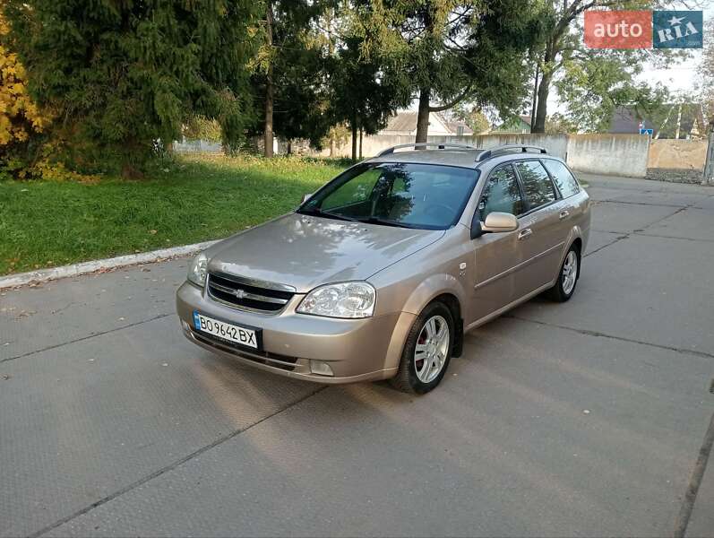 Универсал Chevrolet Nubira 2007 в Остроге
