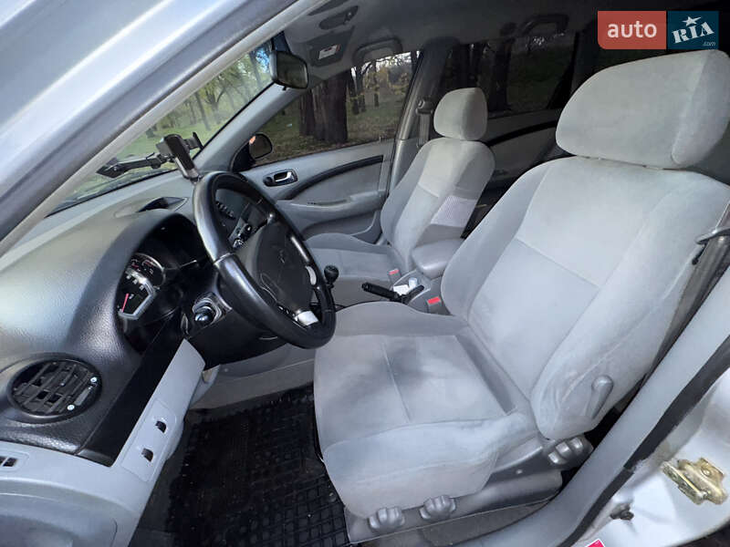 Универсал Chevrolet Nubira 2004 в Кропивницком фото 16 Универсал Chevrolet Nubira 2004 в Кропивницком