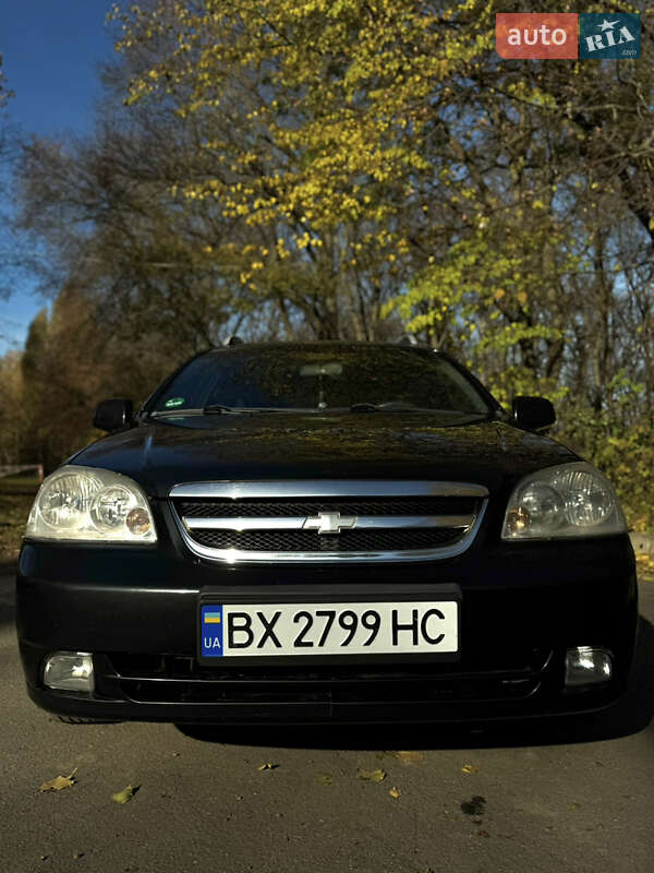Универсал Chevrolet Nubira 2010 в Волочиске