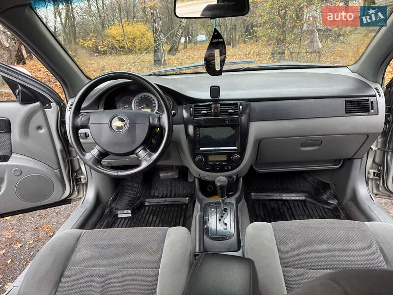 Седан Chevrolet Nubira 2004 в Хмельницком
