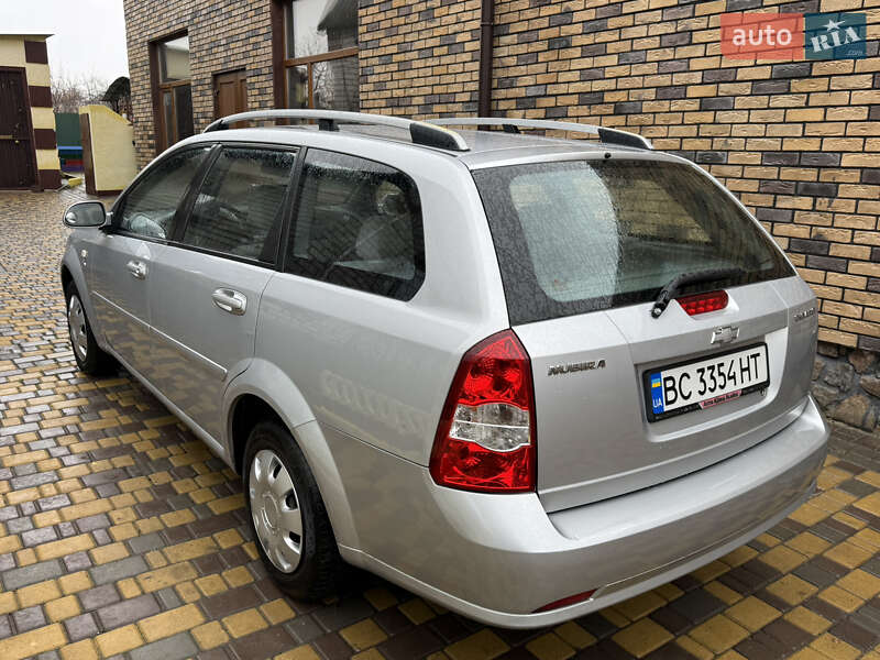 Универсал Chevrolet Nubira 2006 в Новом Буге