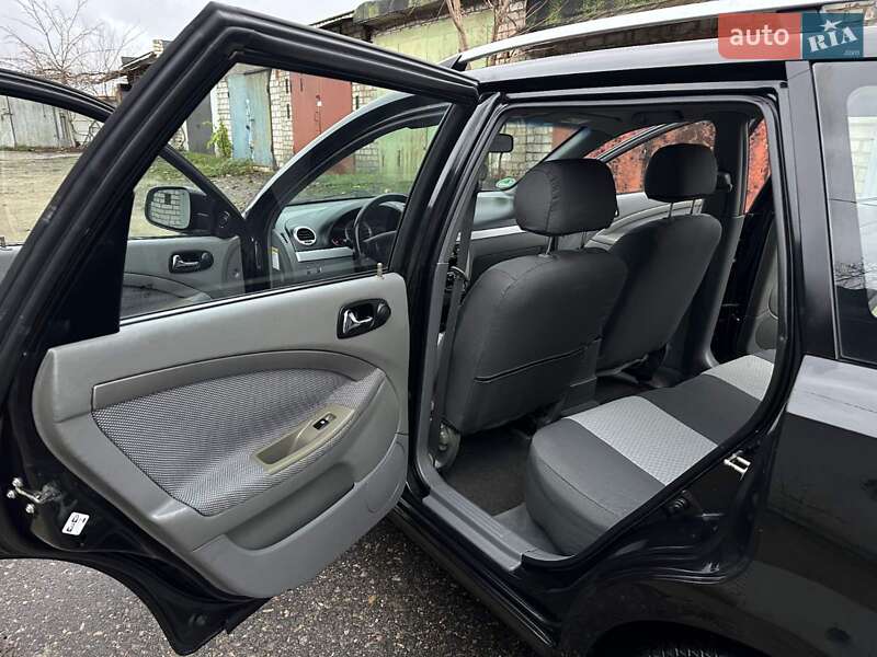 Универсал Chevrolet Nubira 2009 в Николаеве фото 43 Универсал Chevrolet Nubira 2009 в Николаеве